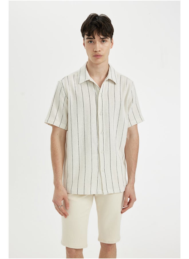 DeFacto Man Regular Fit Woven Short Sleeve Shirt 