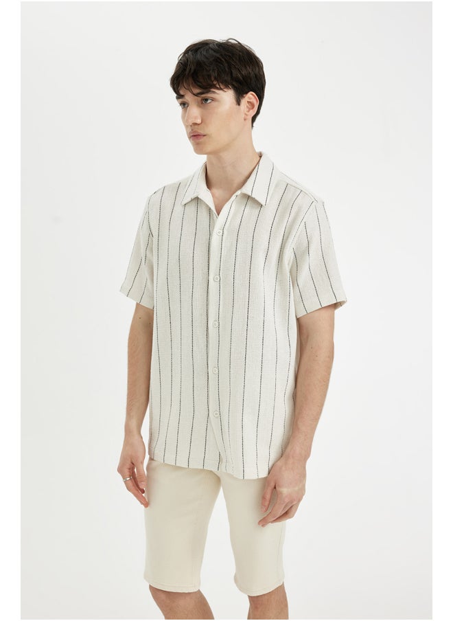 DeFacto - Man Regular Fit Woven Short Sleeve Shirt - Image 1