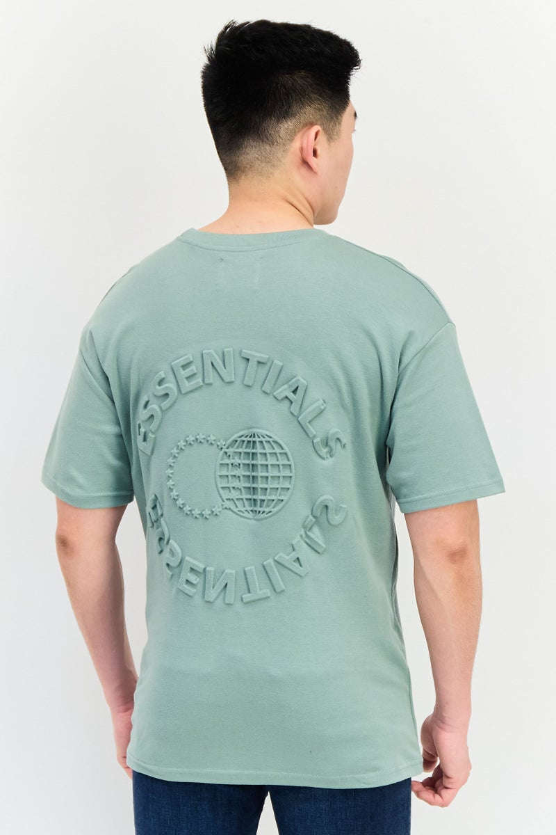 Fudo تي شيرت للرجال بأكمام قصيرة وياقة دائرية بشعار العلامة التجارية، ساجي - Image 4