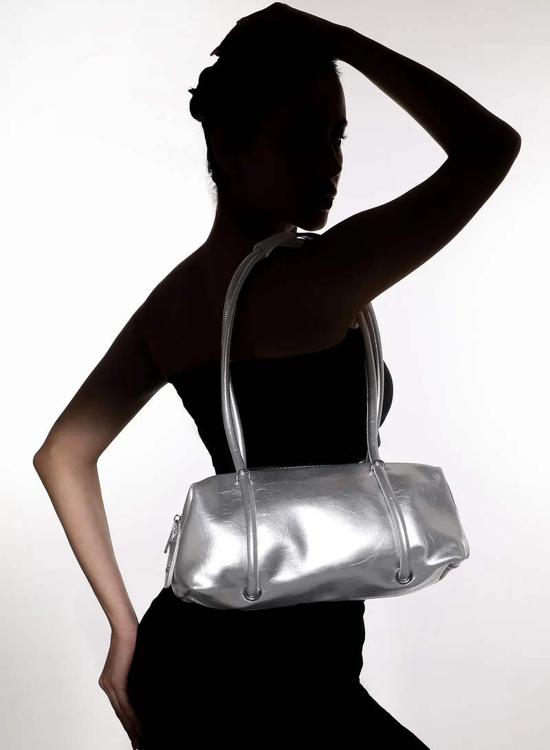 Haute Sauce Solid Zip Lock Regular Vegan Leather Hand Bag For Women