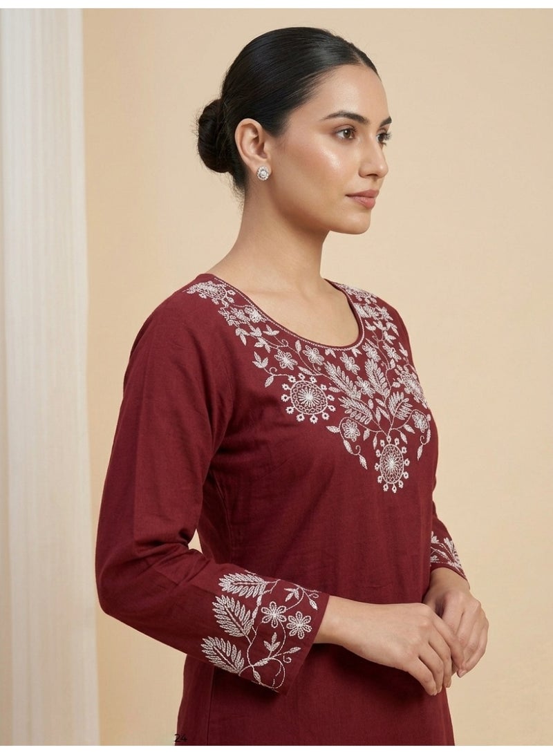 Lucky Kids Women’s Maroon Embroidered Kurta Pant Set with Floral Thread Work - Image 1