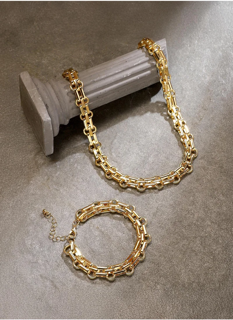 SOHI SOHI Women's The Chainlink Jewellery Set For Casual Wear | California Gold Colour | Alloy Material | Lobster Clasp Closure | MetallicJewellery Set | Jewellery Set For Women & Girls