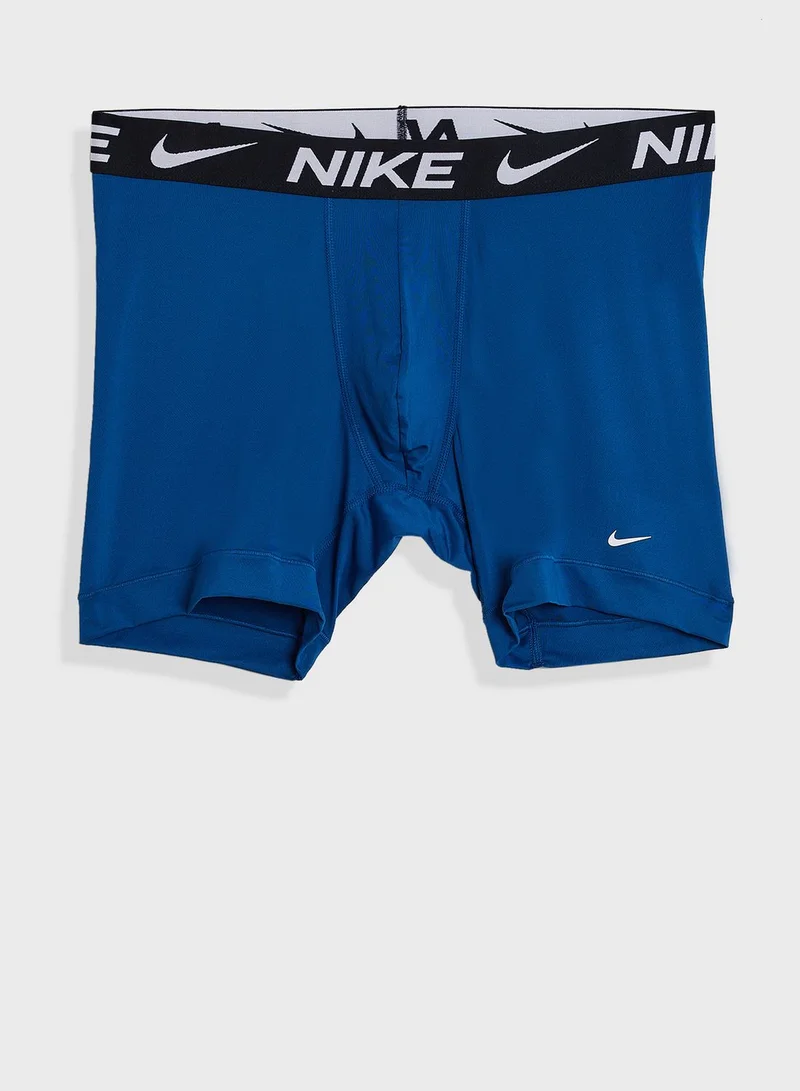 نايكي Dri-FIT Essential Micro Boxer Briefs