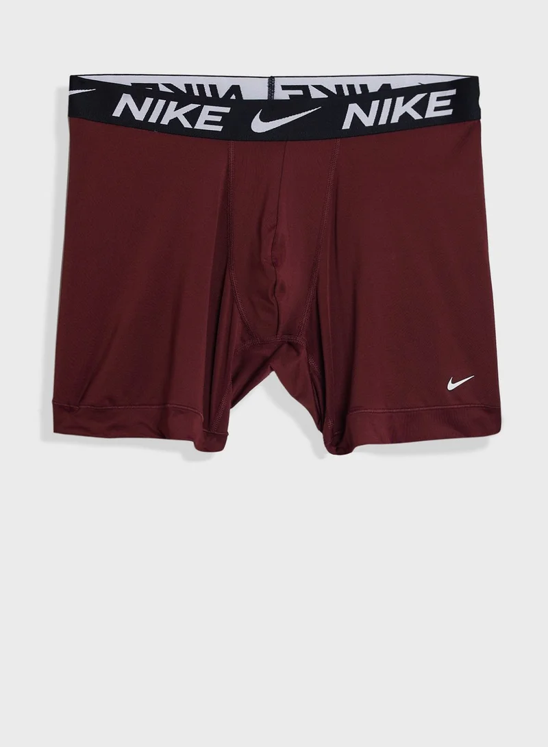 نايكي Dri-FIT Essential Micro Boxer Briefs