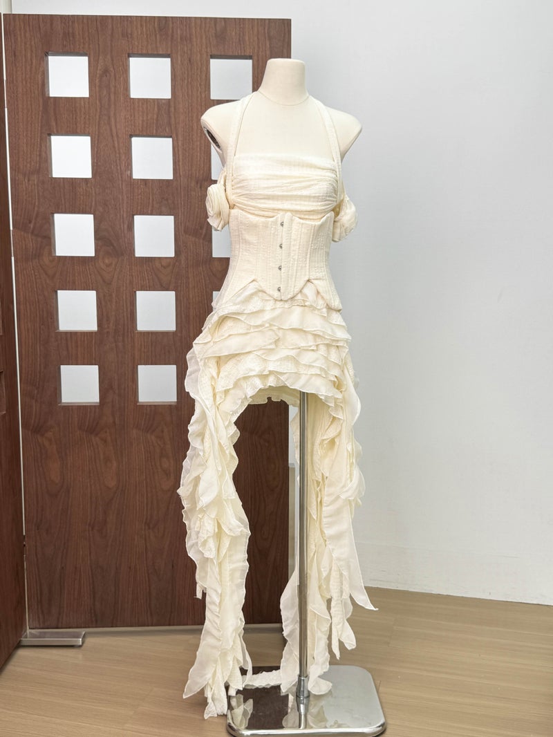 Vietnam Style Halter Neck Ruffle Dress with Tassel, 3-Piece Set - Image 4