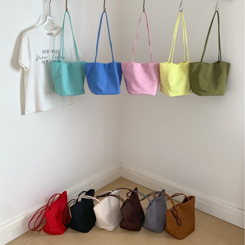 Korean Style Nylon Bucket Bag for Women, Lightweight, Large Capacity - Image 1