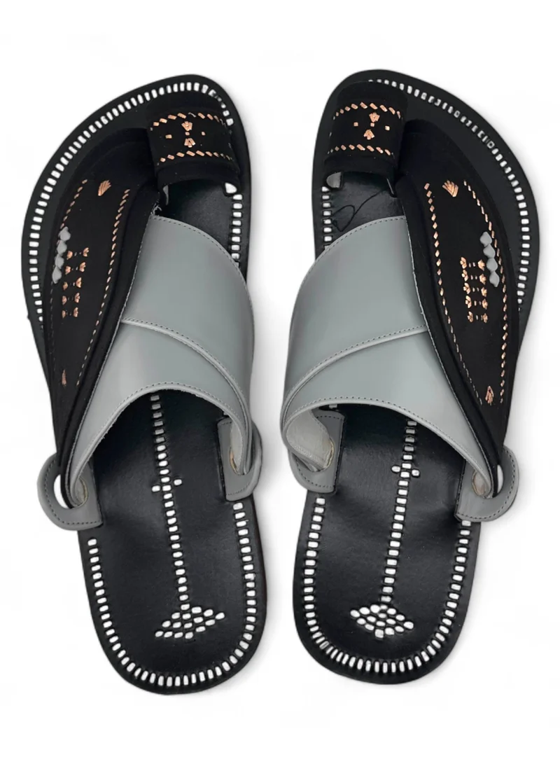 AL Fanoos Handcrafted heritage leather slippers