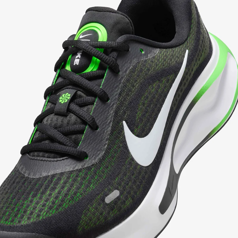 Nike Men's Journey Run Road Running Shoes