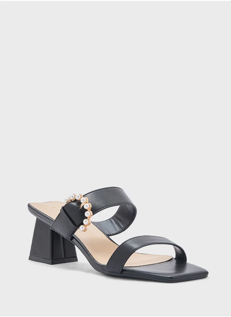 ايلا Pearl Buckle Heel Sandal