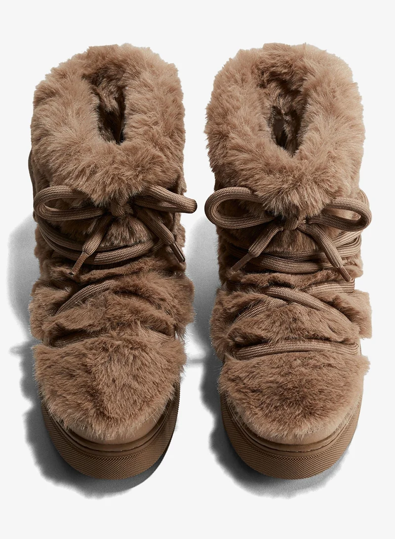 H&M Warm-lined fluffy snow boots