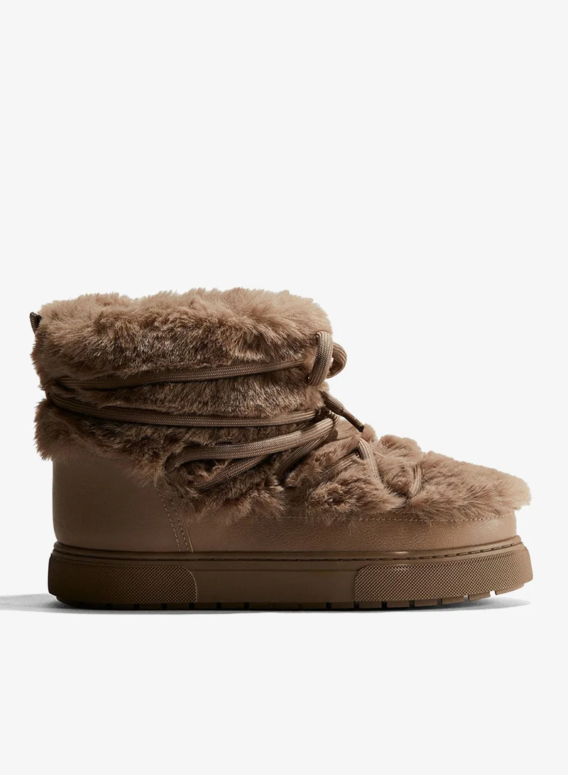 H&M Warm-lined fluffy snow boots
