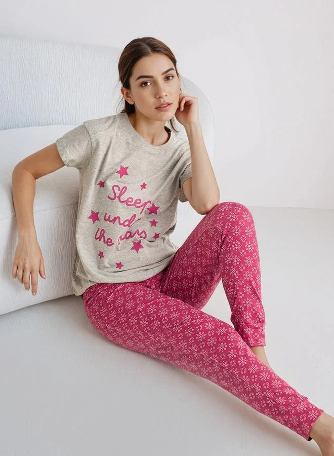 سبلاش فيڤ طقم بيجاما تي شيرت وبنطلون