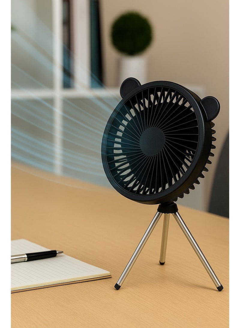 مروحة مكتب صغيرة محمولة بإضاءة ليد، وحامل ثلاثي القوائم بمنفذ USB، مع تصميم أذني دب، لون عشوائي-متعدد الالوان- 2131 - Image 1