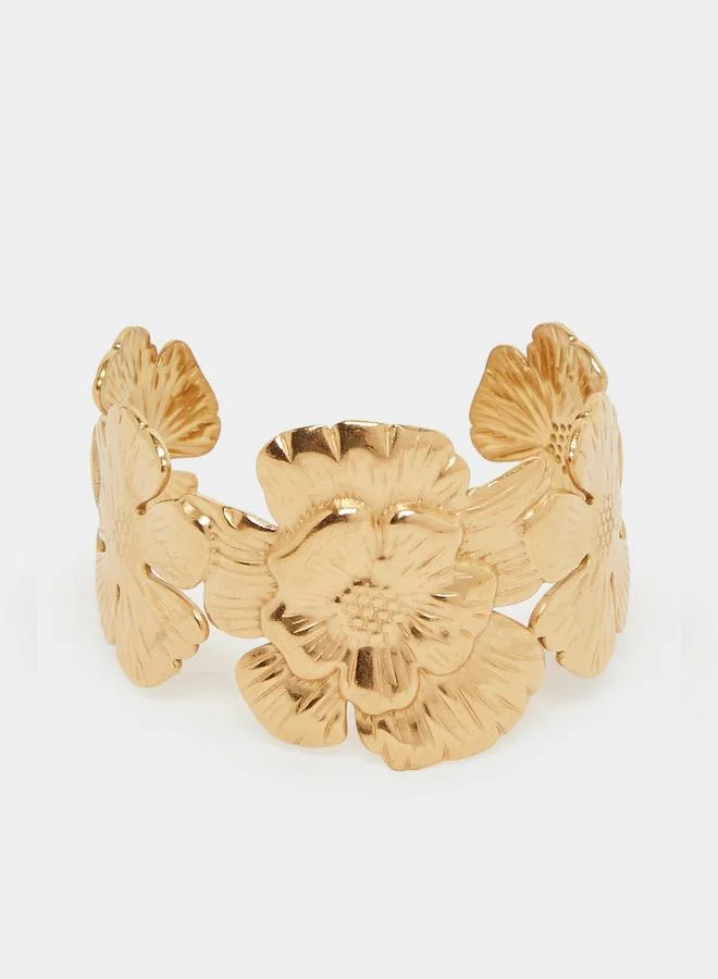 Styli Gold Floral Cuff Bracelet
