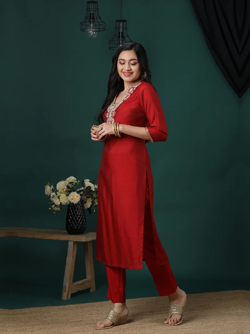 globus Women Floral Yoke Design Regular Kurta With Trousers