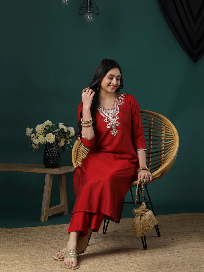 globus Women Floral Yoke Design Regular Kurta With Trousers