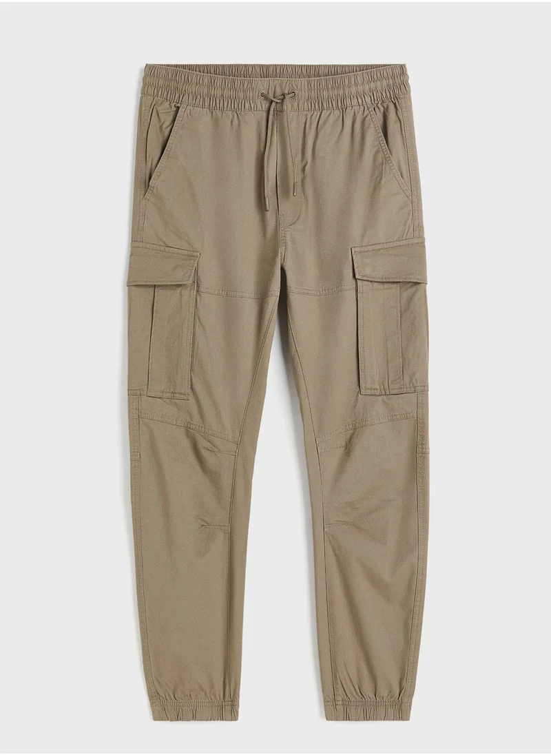 اتش اند ام Essential Sweatpants