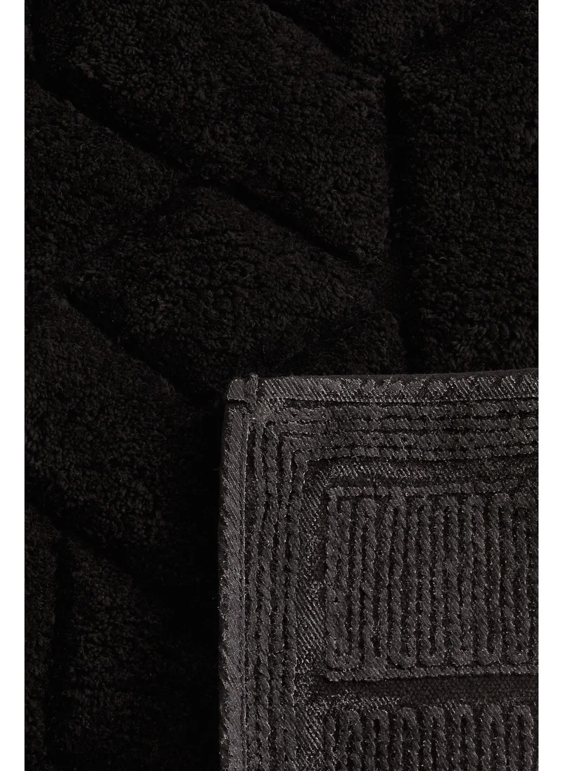 H&M Tufted cotton bath mat