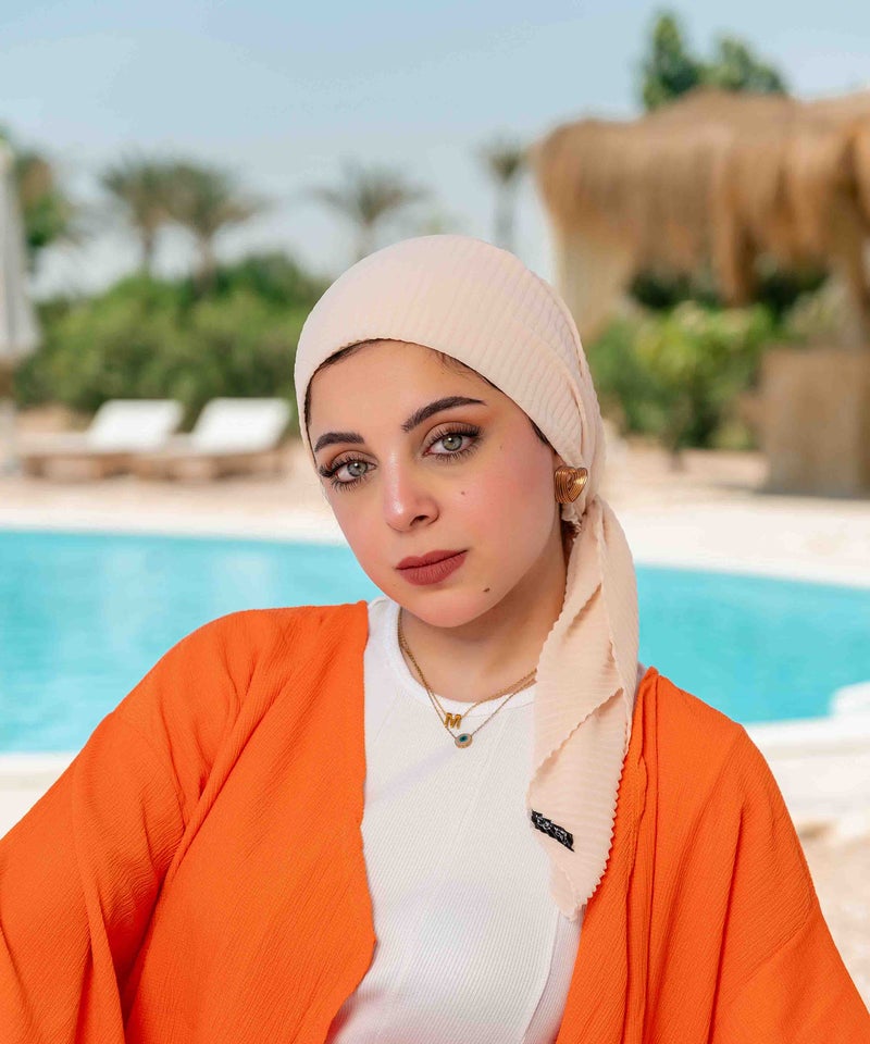 كايان طرحة ساتان أرماني بليسيه شيفون مربعة بتصميم مميز - متعدد الألوان - Image 1