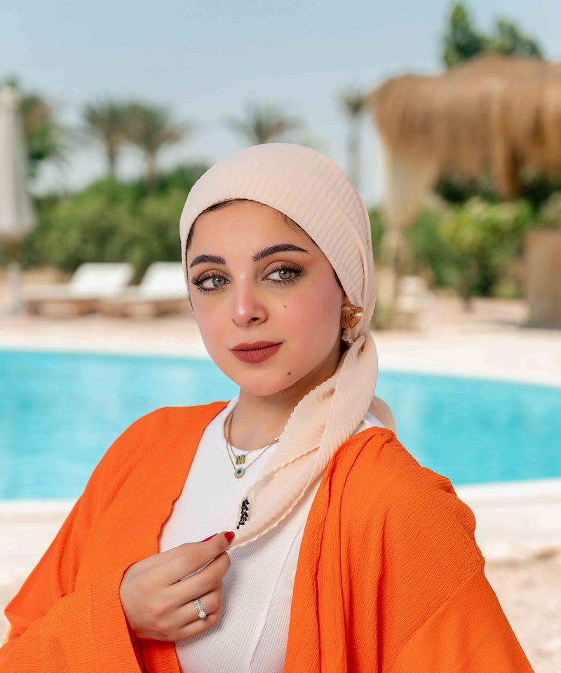 كايان طرحة ساتان أرماني بليسيه شيفون مربعة بتصميم مميز - متعدد الألوان - Image 2
