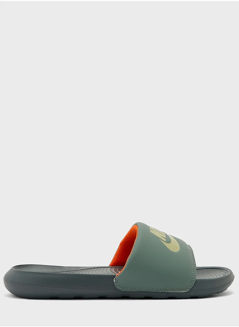 Nike Victori One Slide
