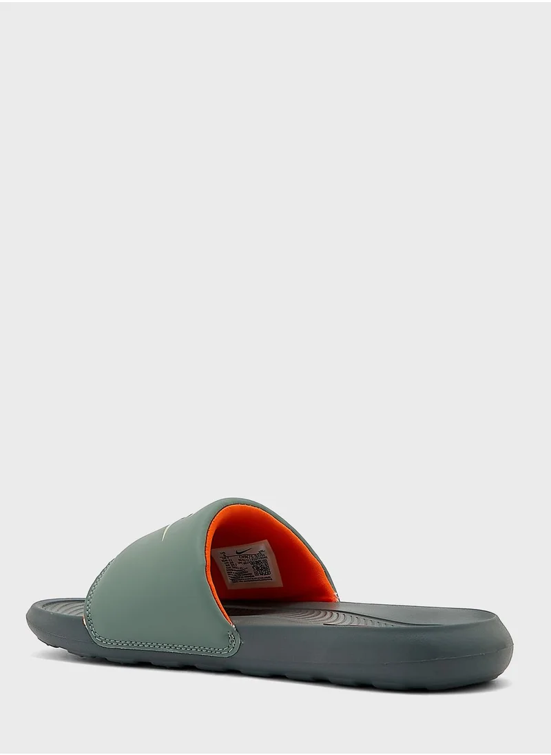 Nike Victori One Slide