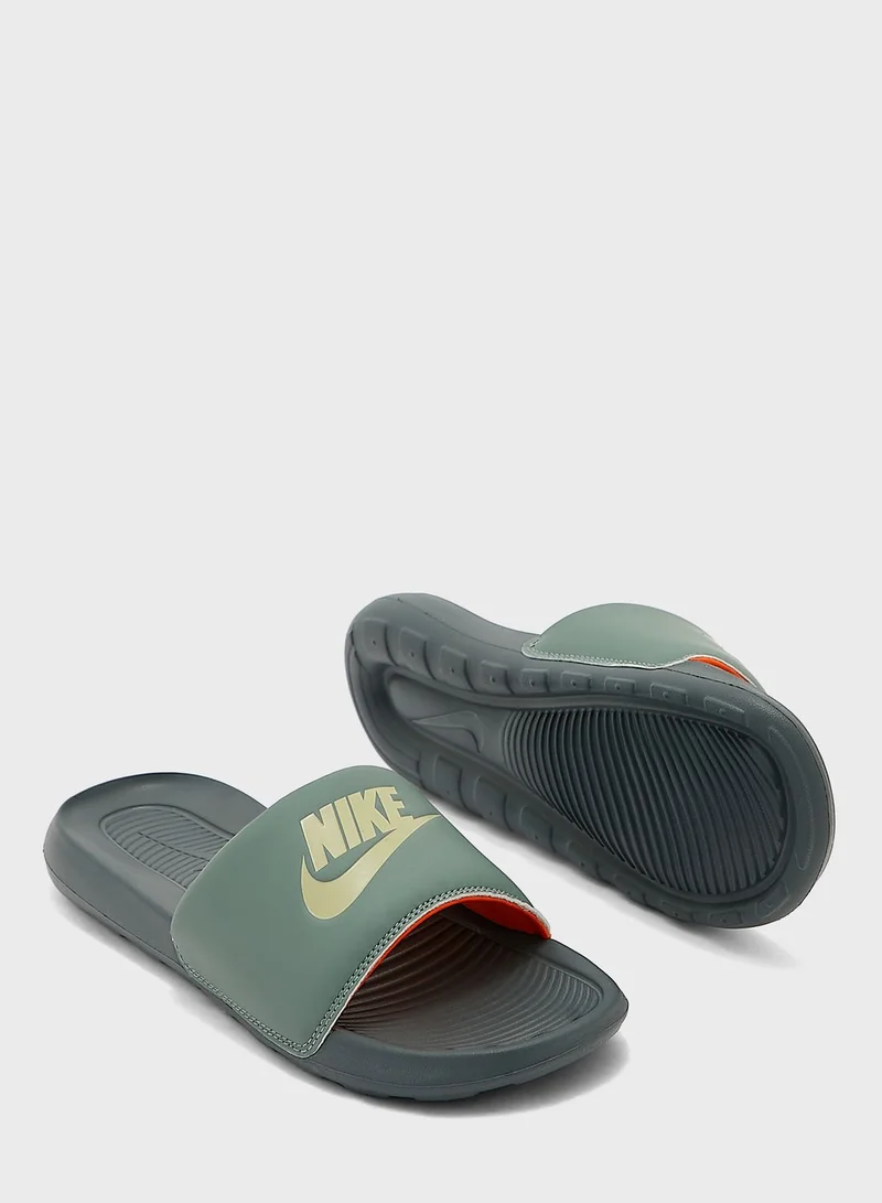 Nike Victori One Slide
