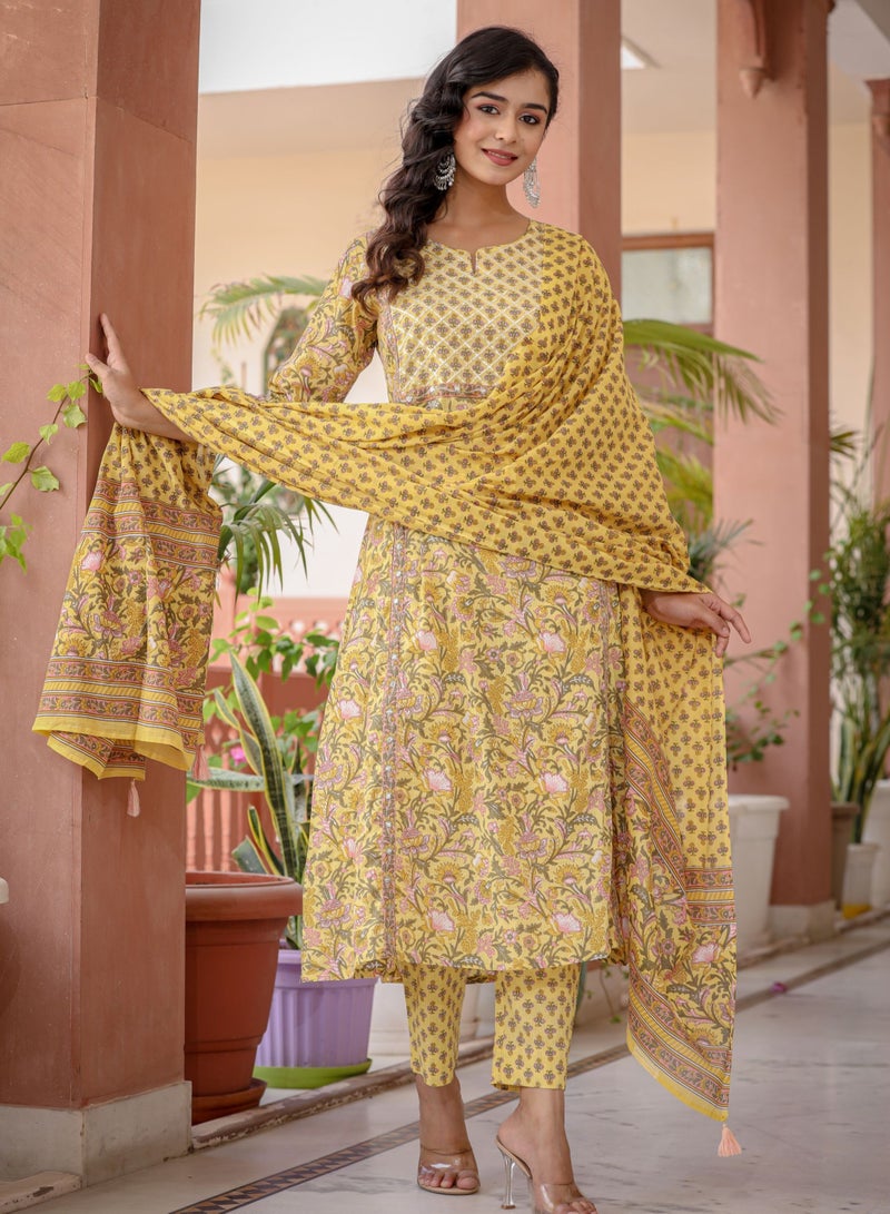Swadesh Souq Floral Printed Cotton Kurta Pant Set with Dupatta - Image 4