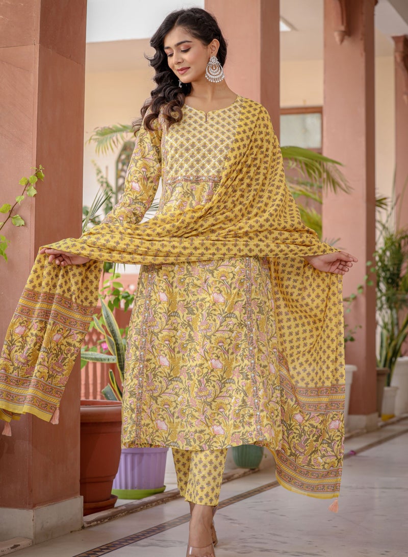 Swadesh Souq Floral Printed Cotton Kurta Pant Set with Dupatta - Image 5