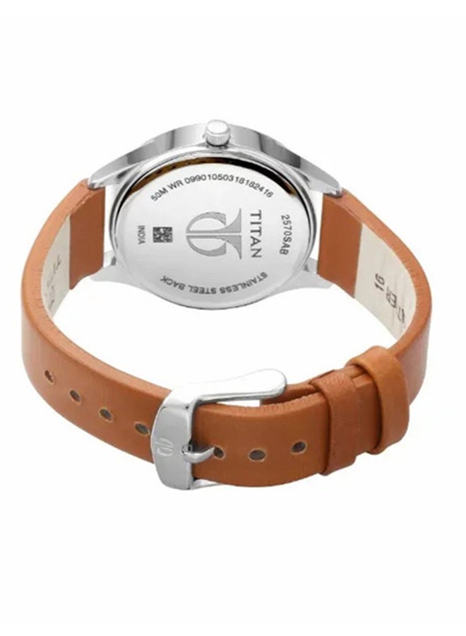 TITAN White Dial Date Function Leather Strap Watch - Image 4