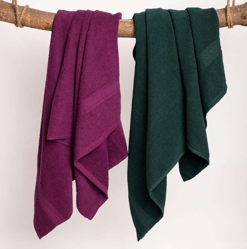 Furnofy 450 GSM Cotton Towels for Bath (70 x 140 cm), Highly Absorbent and Soft Bathroom Towels (Pack of 2 - Olive, Magenta) - Image 2