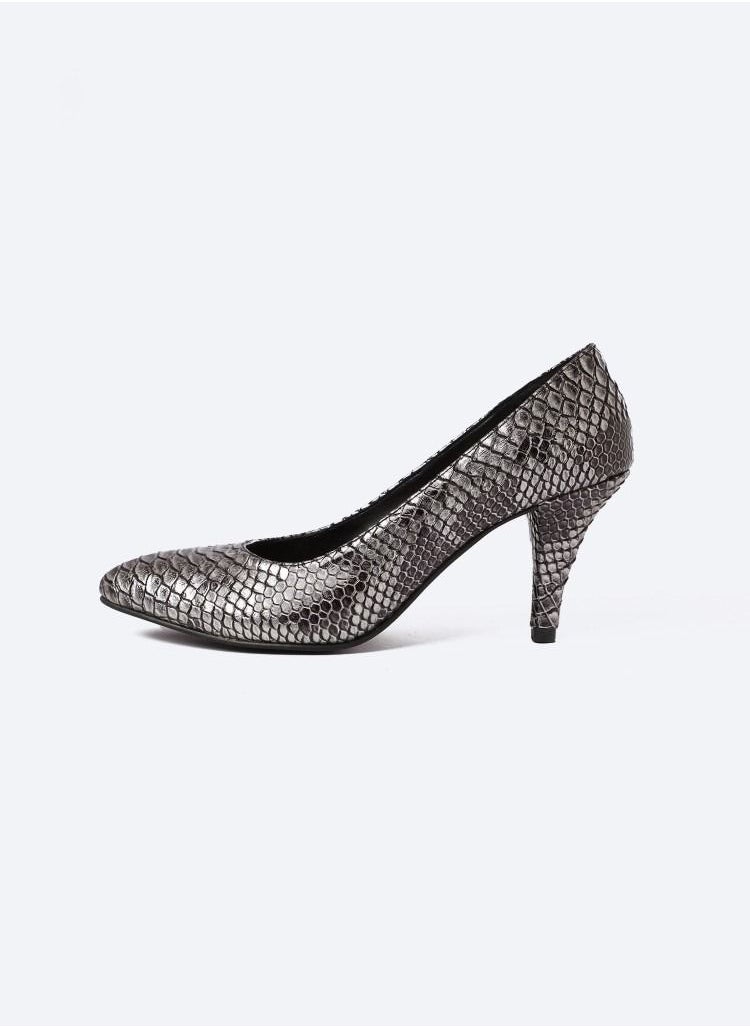 Zahwa Cobra-Textured Leather Heeled Shoes With A 9 Cm Thin Heel  - Image 4
