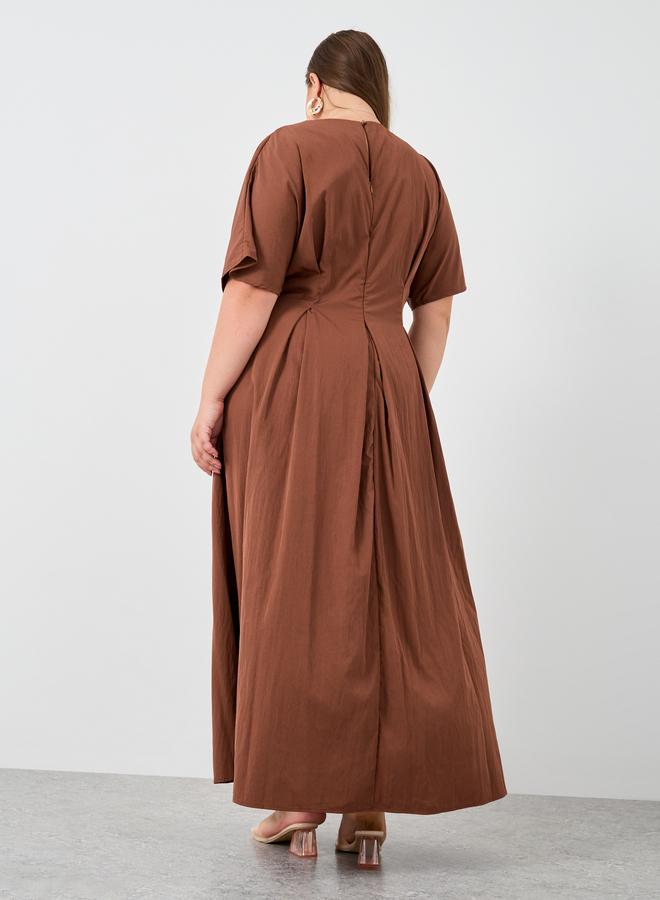 Styli Pleated Brown Midi Dress  - Image 5