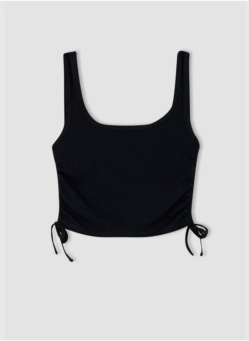 ديفاكتو Woman Slim Fit Crew Neck Vest