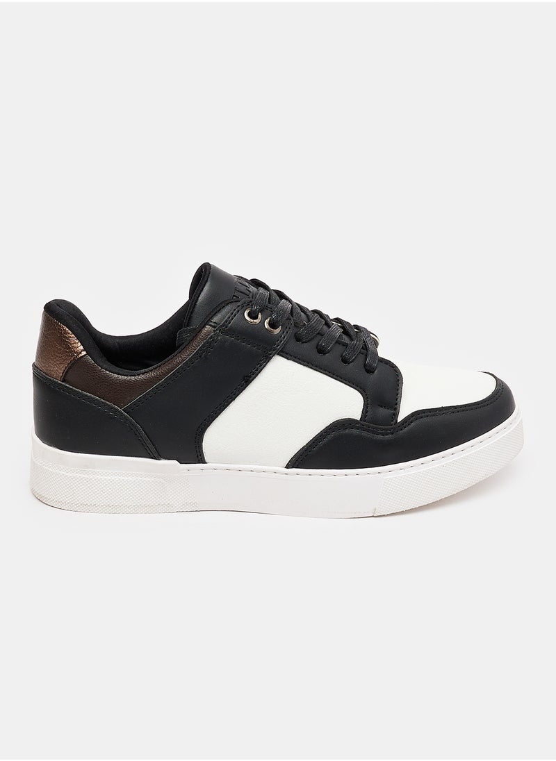 ZELDA - Low Top Sneaker - Image 1