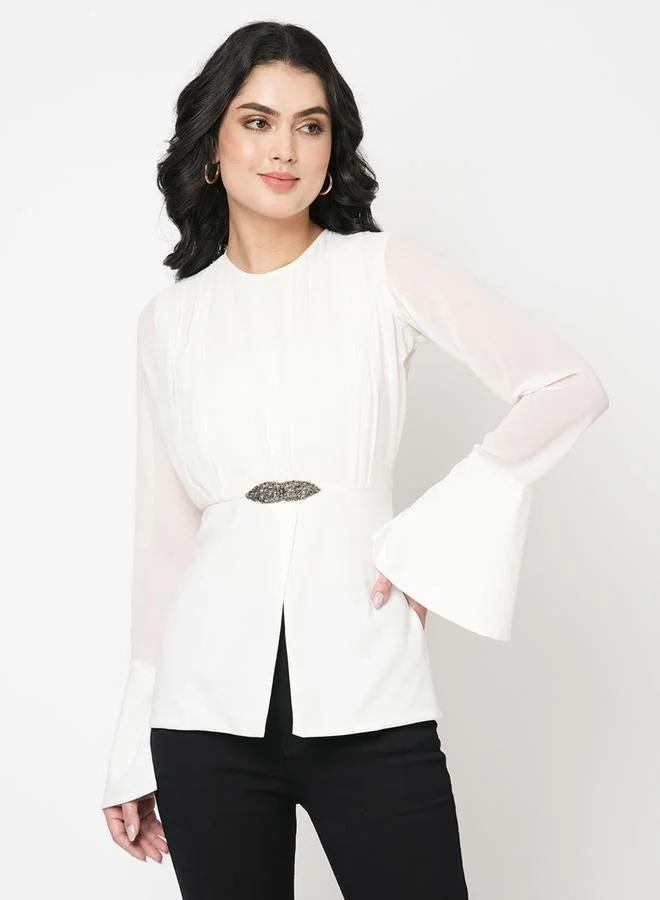 ميش بلوزة بخصر منمق مع اكمام بنمط جرس