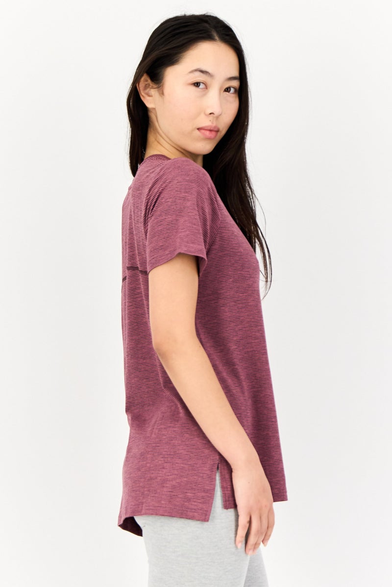 SKECHERS Women Sportswear Fit  Short Sleeve Outdoor T-Shirt, Multicolor - Image 2