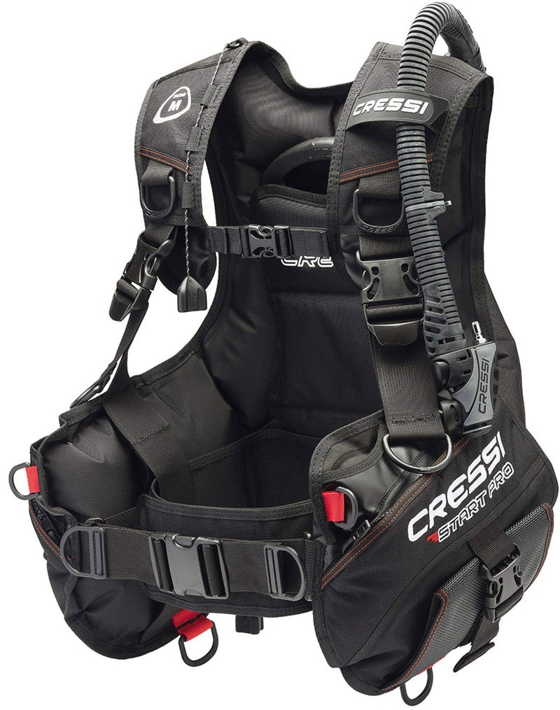 Cressi Cressi Start Pro Scuba Set INT - B.C.'D. Start Pro, MC9 1st Stage INT and Compact 2nd stage, Compact Octopus and Console 2 Instruments, Black, XS, Adult Unisex  - Image 2