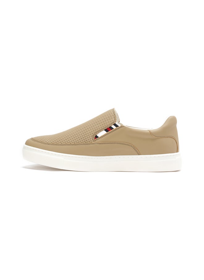 GRINTA Men Sneakers  - Image 4