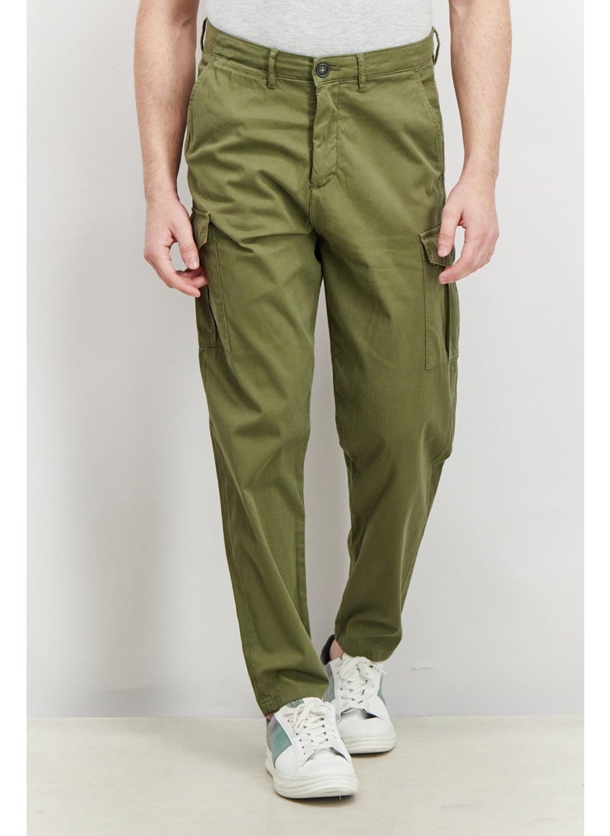 Men Slim Fit Plain Cargo Pants, Olive - pzsku/ZB2D6B652D234F8E21605Z/45/_/1727792374/12602322-2acc-4b7b-ab35-764c8315f045