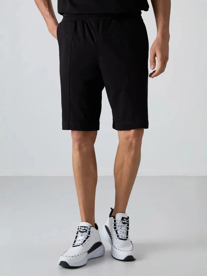 تومي لايف TOMMY Men's Knit Sweat Shorts