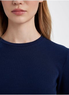 DeFacto Fitted Crew Neck Ribbed Basic Plain Long Sleeve T-Shirt  - Image 3
