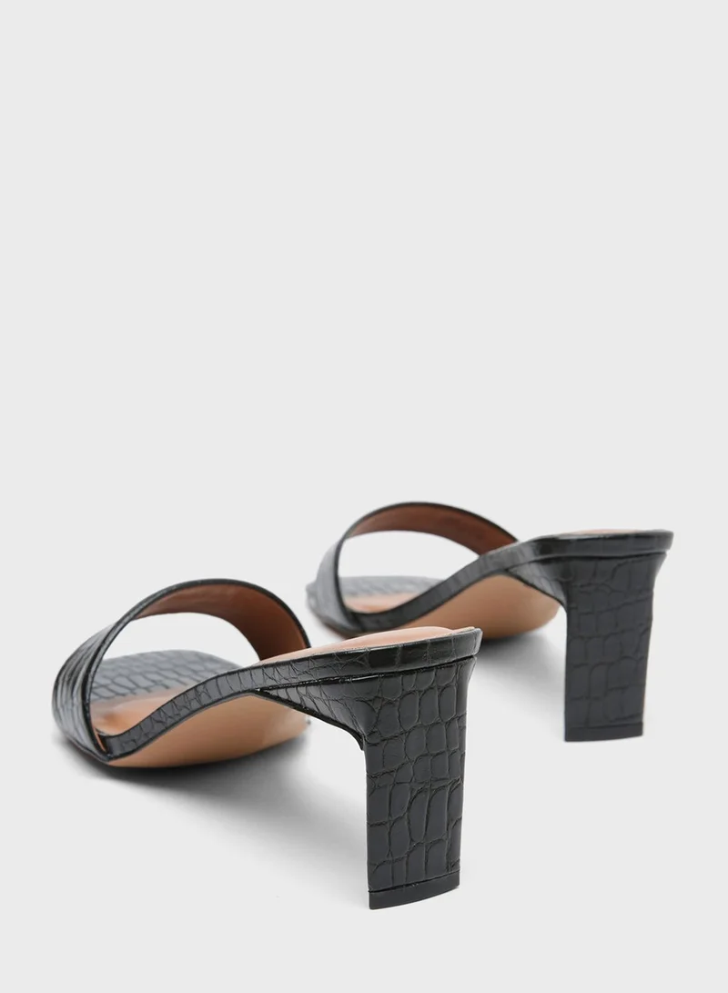 CALL IT SPRING Textured Heel Sandals