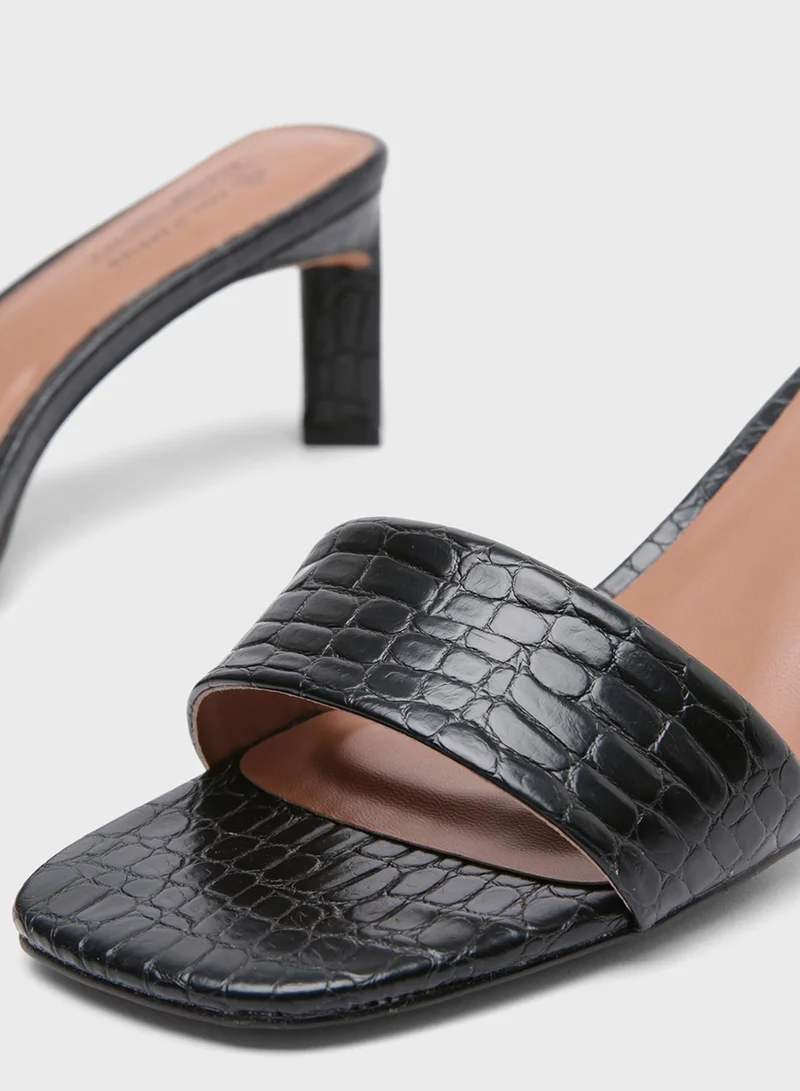 CALL IT SPRING Textured Heel Sandals