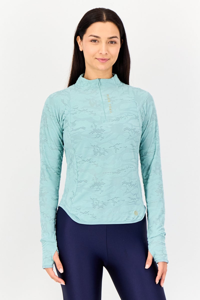 Nike سويت شيرت تدريب طويل الأكمام للنساء بتصميم نحيف، ساج - Image 1