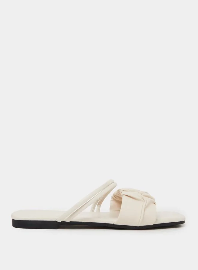 تايك تو Cream Ruched Strap Flat Sandals
