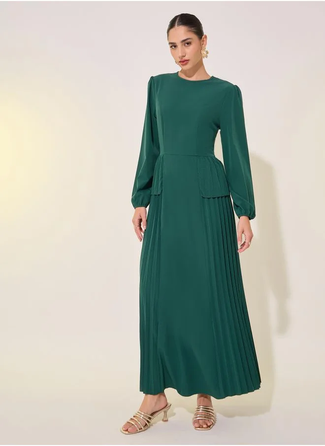 Styli Solid Round Neck Balloon Sleeve Pleated Maxi Dress