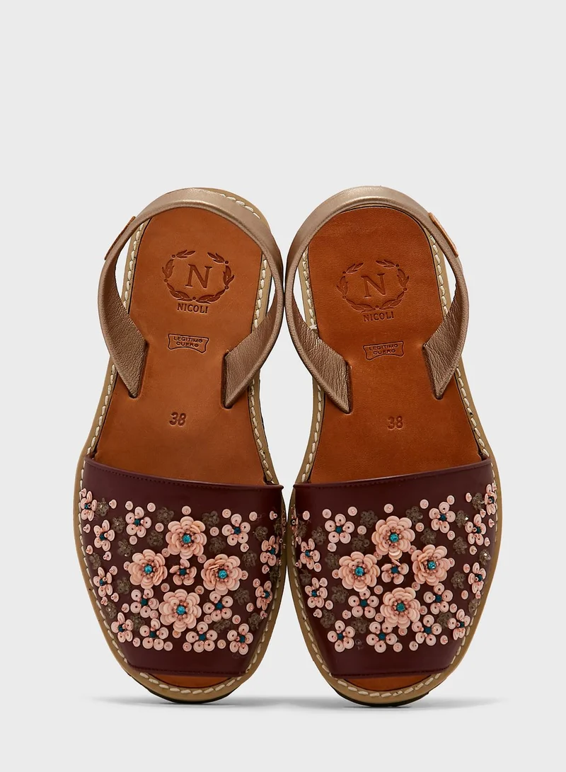 Nicoli Alyssom Flat Sandals