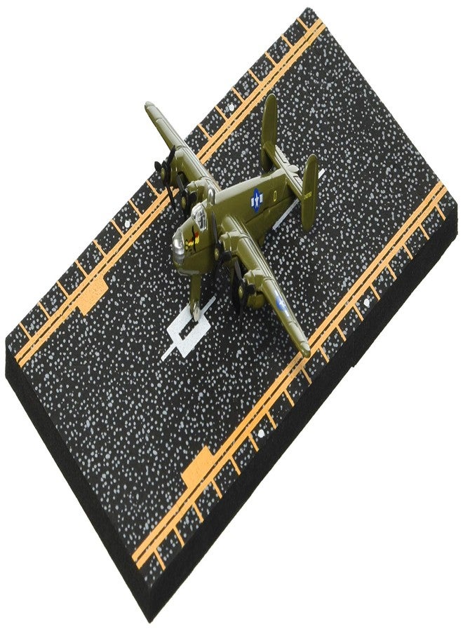 Hot Wings Planes أجنحة حارة B-24 ليبراتور مع مدرج قابل للتوصيل - Image 1