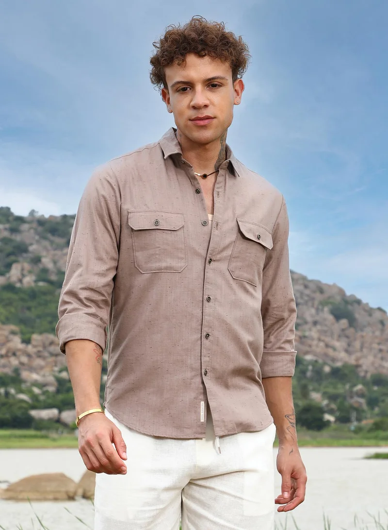 Campus Sutra Men's Peanut Brown Heathered Utility Shirt For Casual Wear | Spread Collar | Long Sleeve | Button Closure | Shirt Crafted With Comfort Fit For Everyday Wear